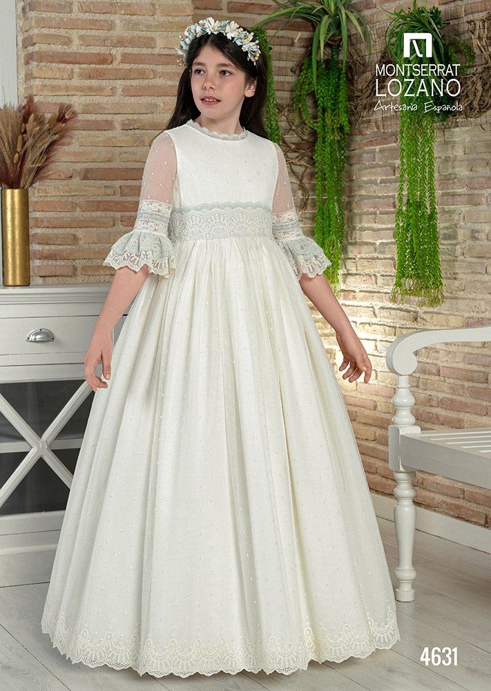 Montserrat Lozano  (61) (1)