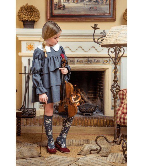 vestido infantil gris con granate