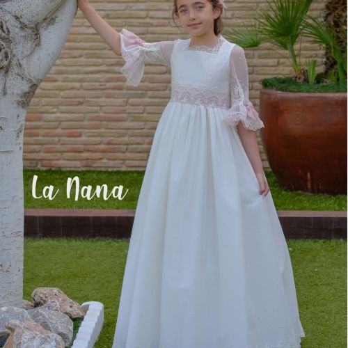 cuadrada 9716 2
